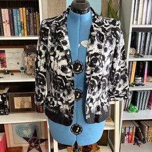 Notations Black and White Floral Blazer